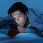 Milyen dolgok akadályozhatják a normális alvást?