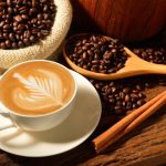 Reggelente szeret kávézni? A kávé csökkenti a májbetegségek kockázatait